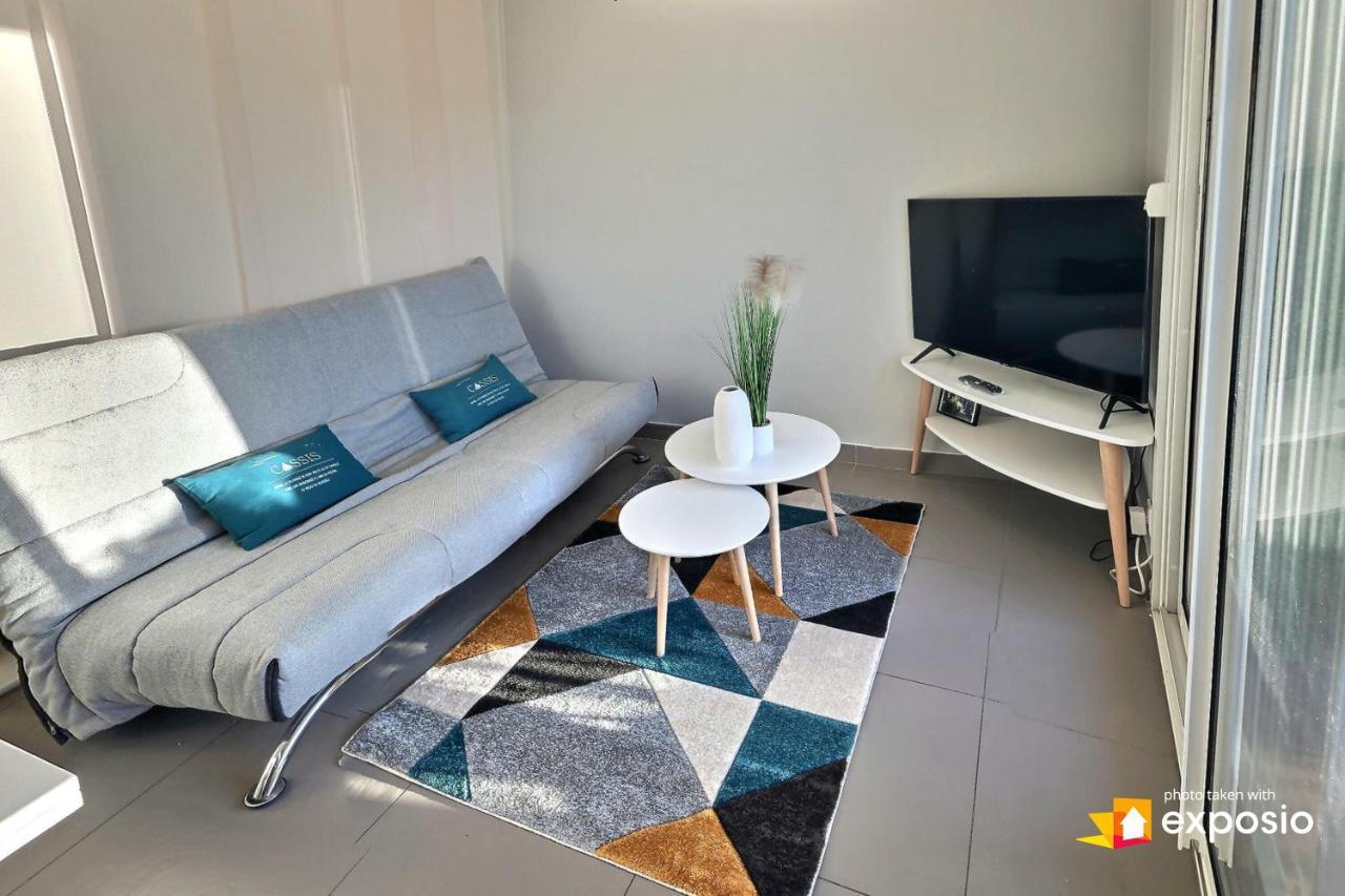 Le Pin Parasol A Cassis - Studio 3 Personnes By K6 المظهر الخارجي الصورة