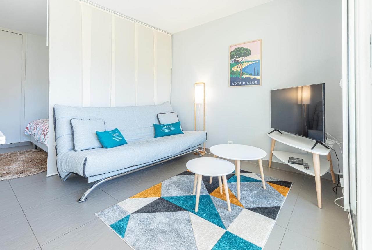 Le Pin Parasol A Cassis - Studio 3 Personnes By K6 المظهر الخارجي الصورة