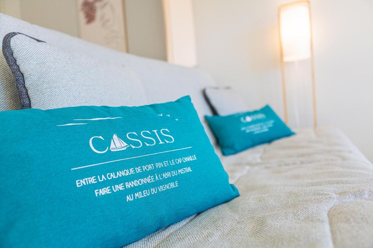 Le Pin Parasol A Cassis - Studio 3 Personnes By K6 المظهر الخارجي الصورة
