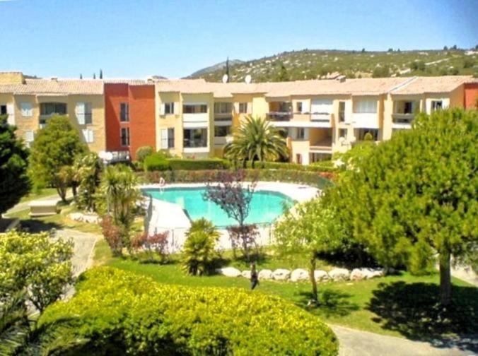 Le Pin Parasol A Cassis - Studio 3 Personnes By K6 المظهر الخارجي الصورة